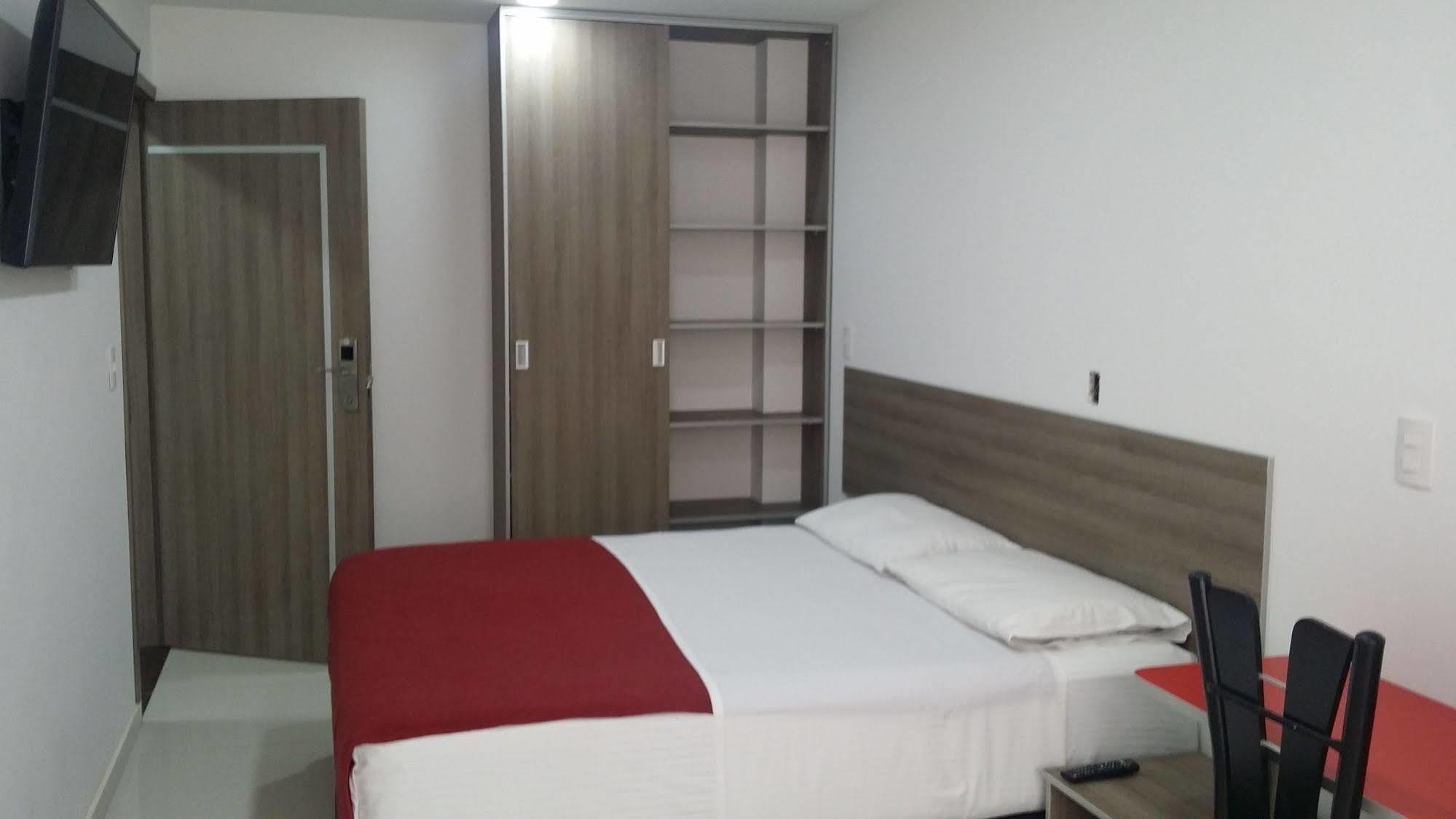 A Bogota On Holidays By Open - Hotel Cas-Embajada Americana Exteriör bild